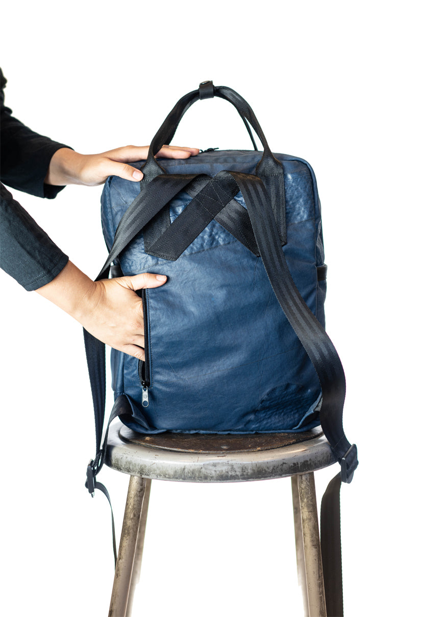 Eco-friendly airbag backpack - airpack Eco-friendly airbag backpack - airpack